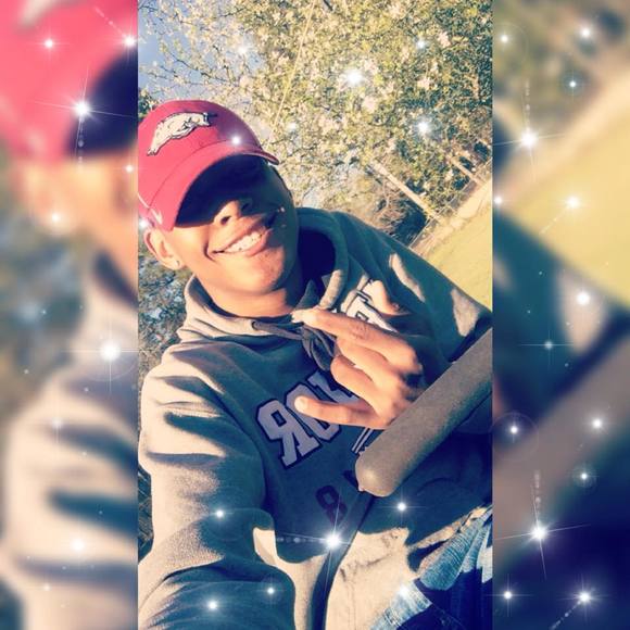 Meet your Posher, Travon - Picture 1 of 1